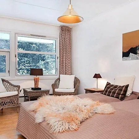 Three-bedroom Holiday In *